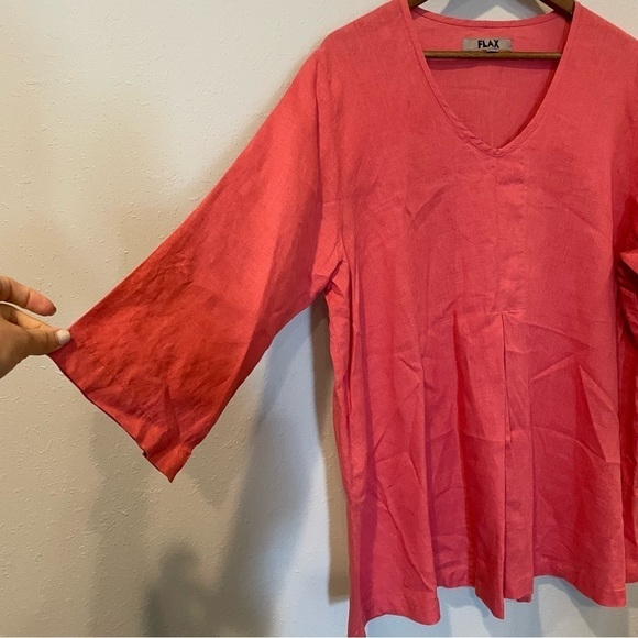 FLAX Coral Pleated V Neck Tunic Top - Picture 3 of 9